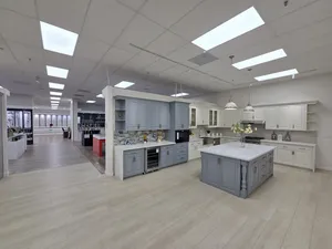 Stylish Kitchen Countertops and Cabinets