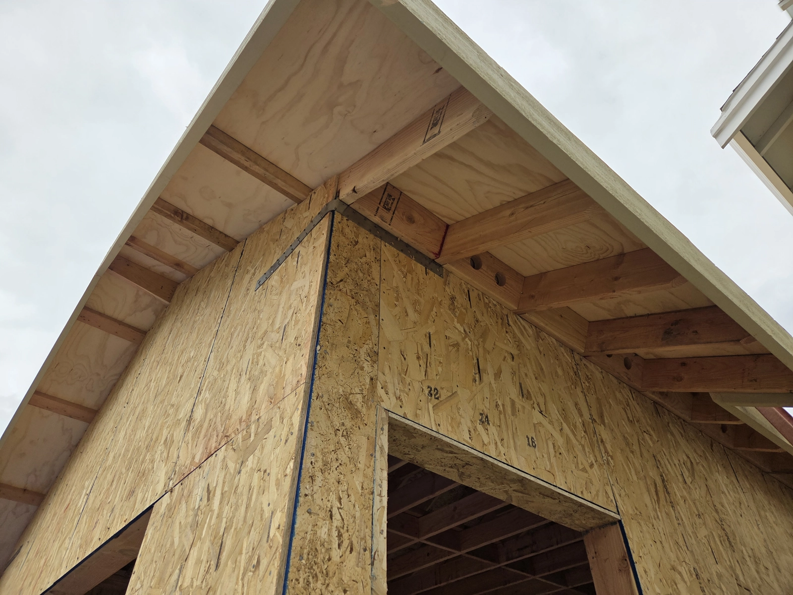 Exterior Framing Close-Up – Adding Roof Support and Finalizing Structure